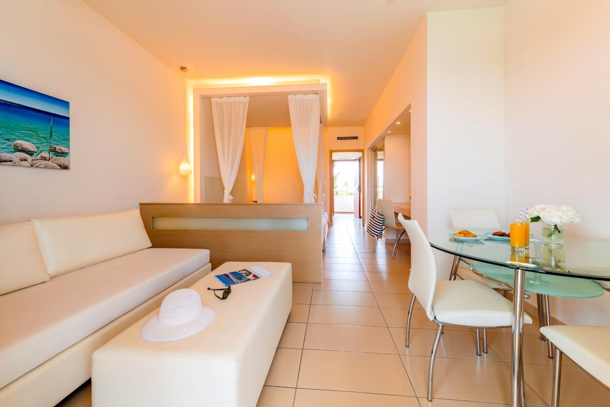 Afandou Bay Resort Suites الغرفة الصورة